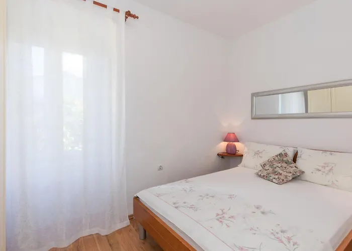 Lejlighed Nika By Interhome Malinska