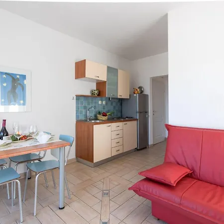 Nika By Interhome Malinska